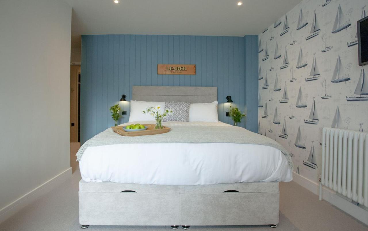 Leader, Maritime Suites, Brixham Buitenkant foto